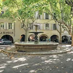 La Bourgade D'uzes Yourhosthelper アパート *