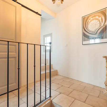 Apartment La Bourgade D'uzes Yourhosthelper