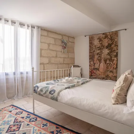 Apartament La Bourgade D'uzes Yourhosthelper