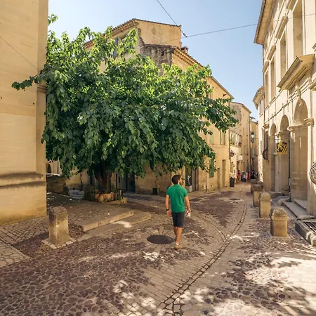 Apartament La Bourgade D'uzes Yourhosthelper