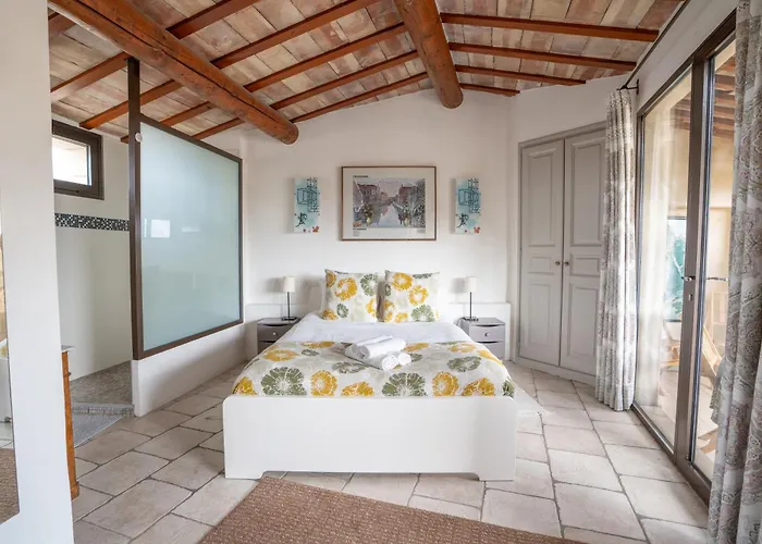 La Bourgade D'uzes Yourhosthelper Apartamento *